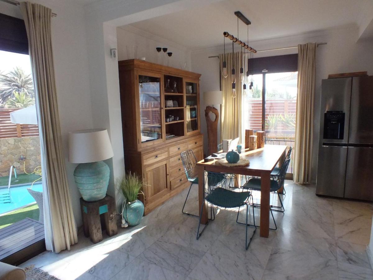 Paradise Beach House: Piscina Privada, Playa 100M Corralejo Eksteriør billede